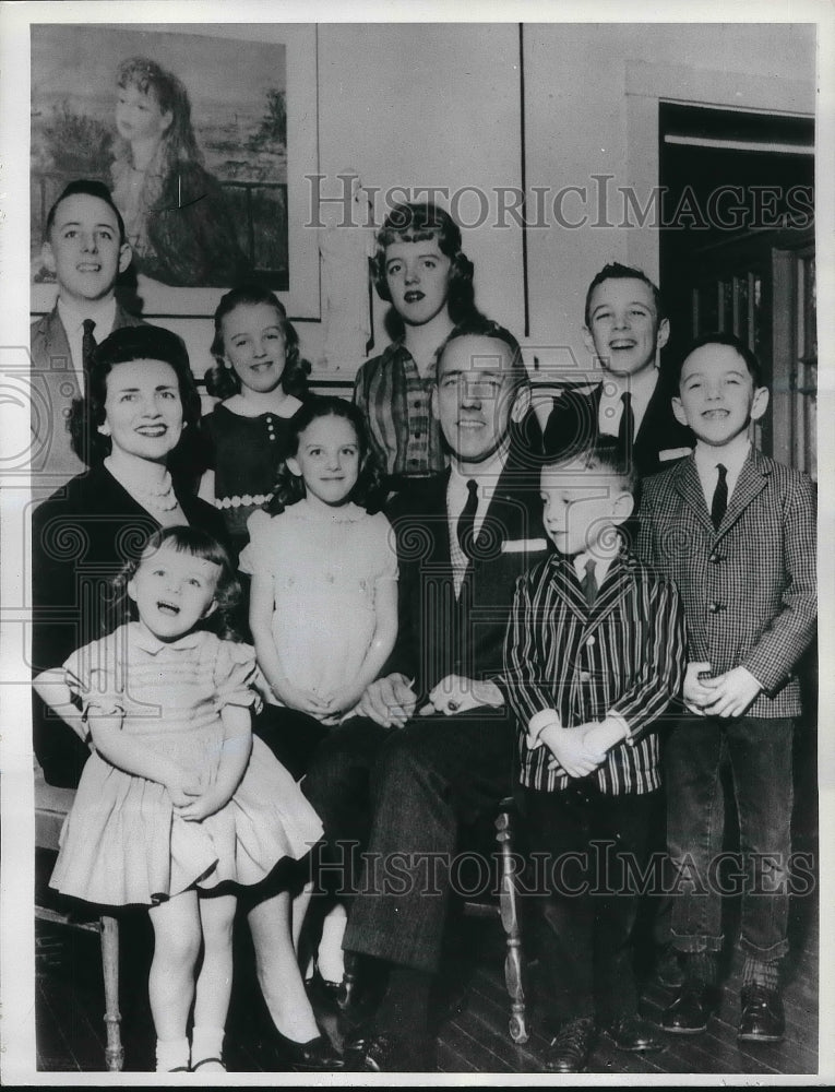 1962 The O&#39;Dowd Family, named Catholic Family of the Year are Peggy - Historic Images