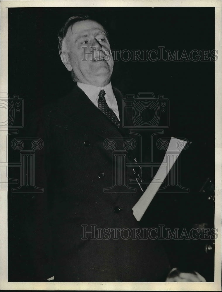1934 Robert O'Brien, Chairman of the Tariff Commission shown - Historic Images