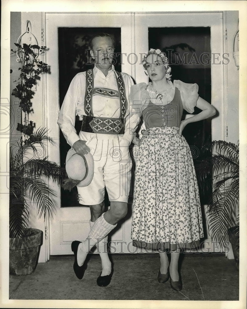 1937 Mr. &amp; Mrs. William Rhinelander Stewart when they attended the - Historic Images