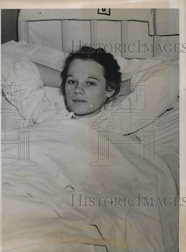 1939 Press Photo Mrs Dorothy Barber Age 20 Doctors Puzzled Eats all The Time - Historic Images