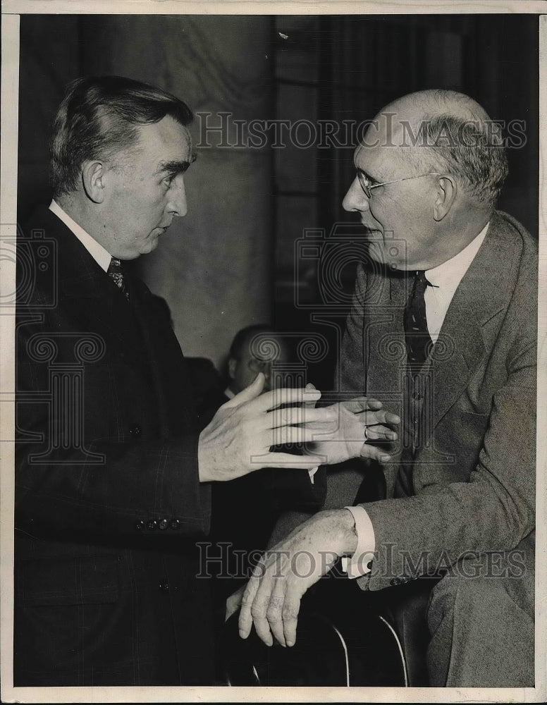 1940 Charles Kettering, GM engineer & Sen. Joseph O'Mahoney - Historic Images