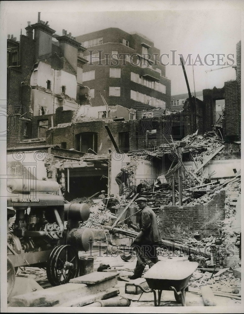 1937 Remains after bombing in Berkeley Square - Historic Images