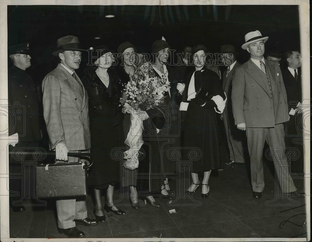 1932 Press Photo Mrs. Granville Fortegode, Mr and Mrs. Charless Holl Mrs. Julien - Historic Images