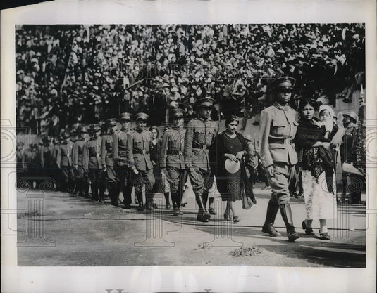 1940 Press Photo Mexican Soldiers Married In National Stadium In Mexico City - Historic Images