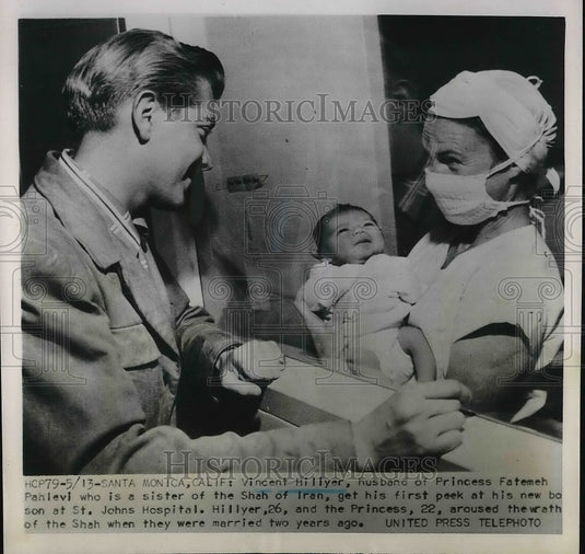 Press Photo Vincent Hillyer Husband Of Princess Fatemeh Panlevi With Newborn Son - Historic Images
