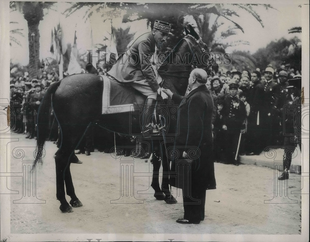 1939 Press Photo Premier Edouard Daladier of France and Gen.Bossieres.-Historic Images