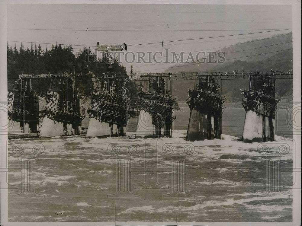 1939 Press Photo Bonneville Dam Construction on Columbia River - Historic Images