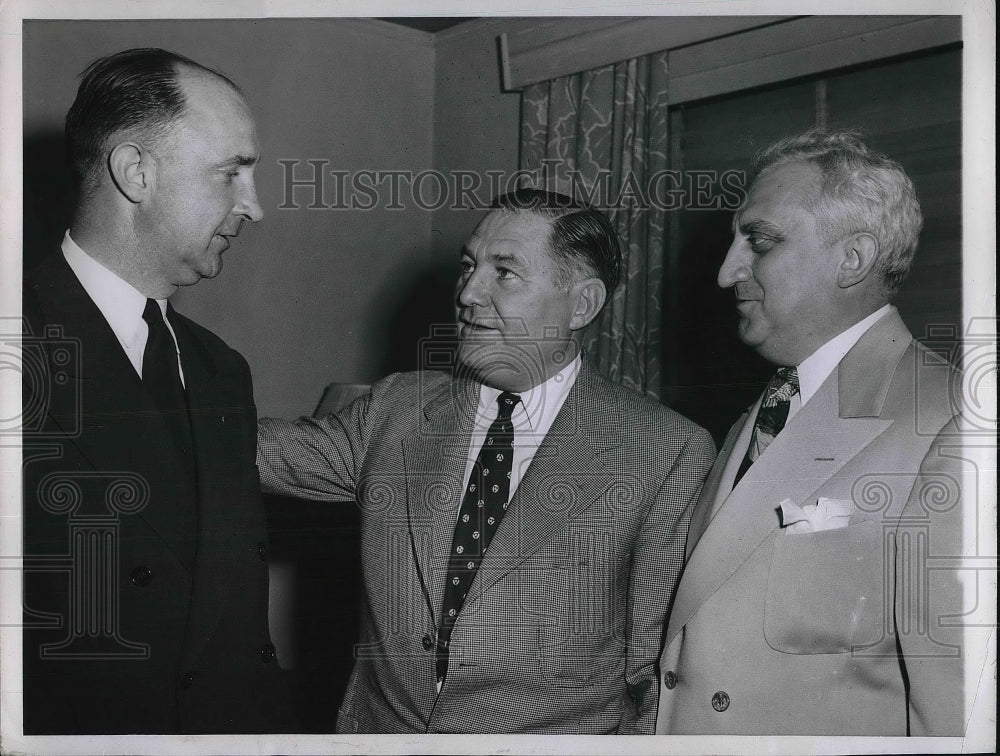 1944 Press Photo William Reichel, Russell Spranga NY Committeeman-Historic Images