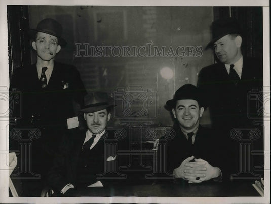 1939 Press Photo Detectives OF Osborne & Jack Bryant Nab Mysterious Caller - Historic Images