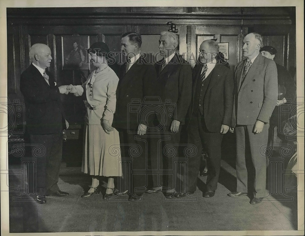 1934 Press Photo Dr Wm O&#39;Shea, Alva Forsell of Teachers Assn &amp; Dr HG Campbell - Historic Images