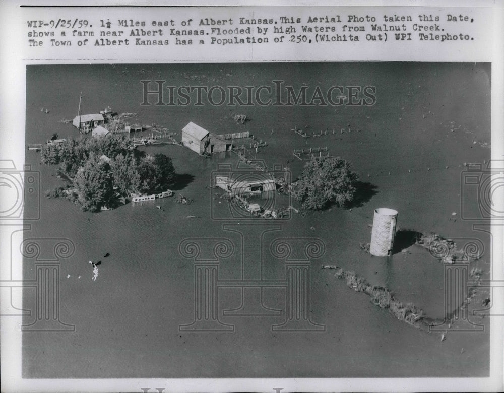 1959 Press Photo Farm In Kansas Flooded By Walnut Creek - Historic Images