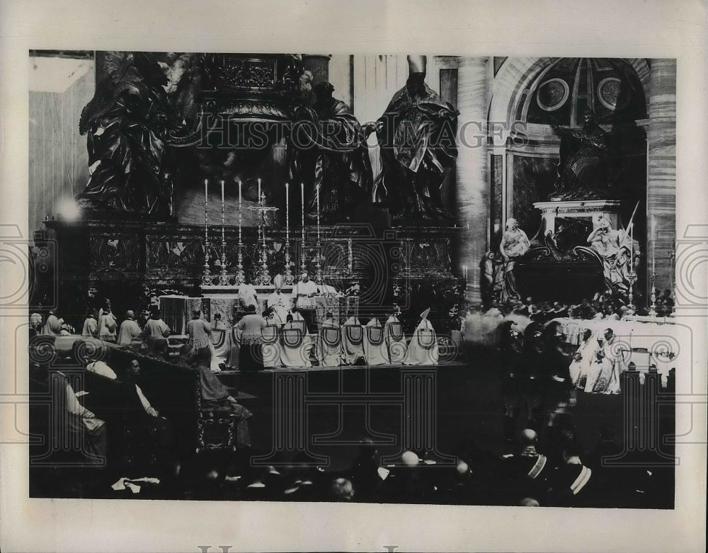 1939 Press Photo Vatican City, St Peter&#39;s Basilica , Pope Pius XII &amp; Cardinals - Historic Images