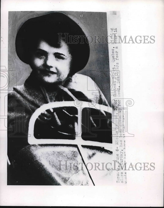 Nicole Renaud of Quebec, Canada Missing from the woods. - Historic Images