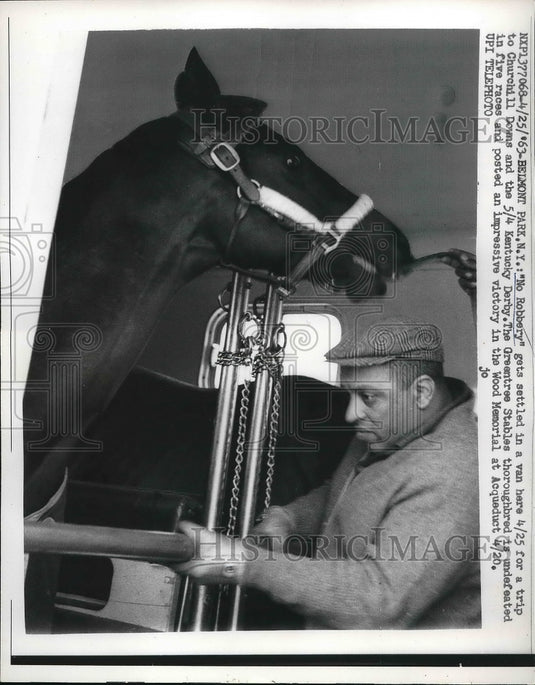 1963 Press Photo Horse "No Robbery" at Kentucky Derby-Historic Images