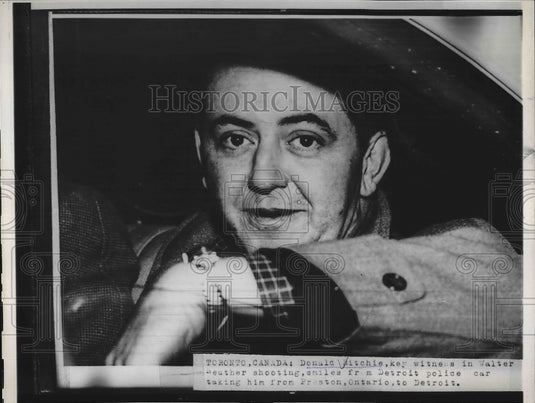 1954 Press Photo Reuther Shooting Witness Donald Ritchie In Back Of Police Car - Historic Images