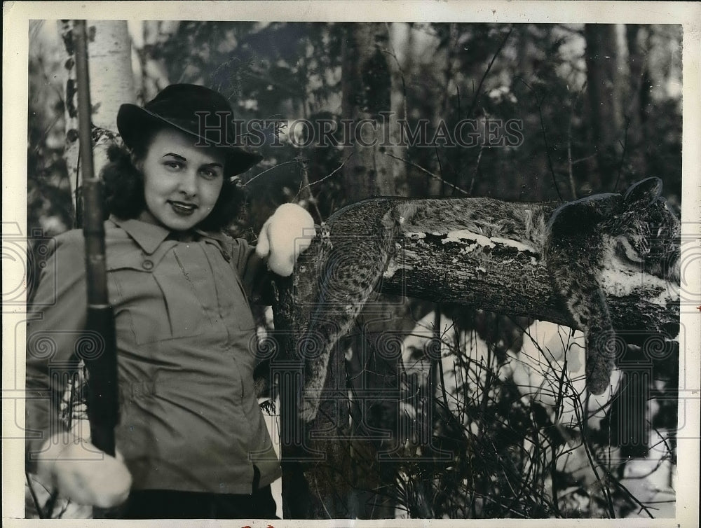 1941 Press Photo 2 Day Wildcat Hunt - Historic Images