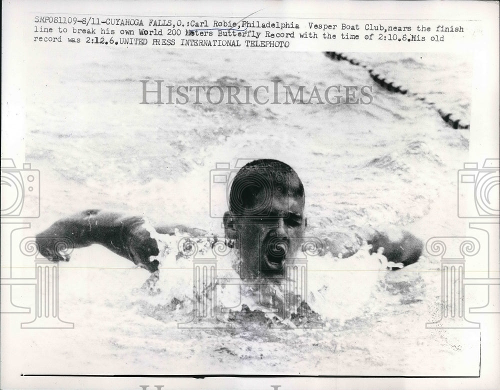 1962 Press Photo Carl Robie Breaks Swim Record in 200 Meter Butterfly-Historic Images