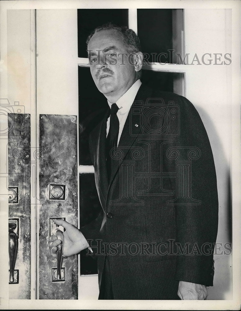 1953 Press Photo D. C. Darryl Zanuck, Vice Pres. of the 20th Century Film Corp. - Historic Images