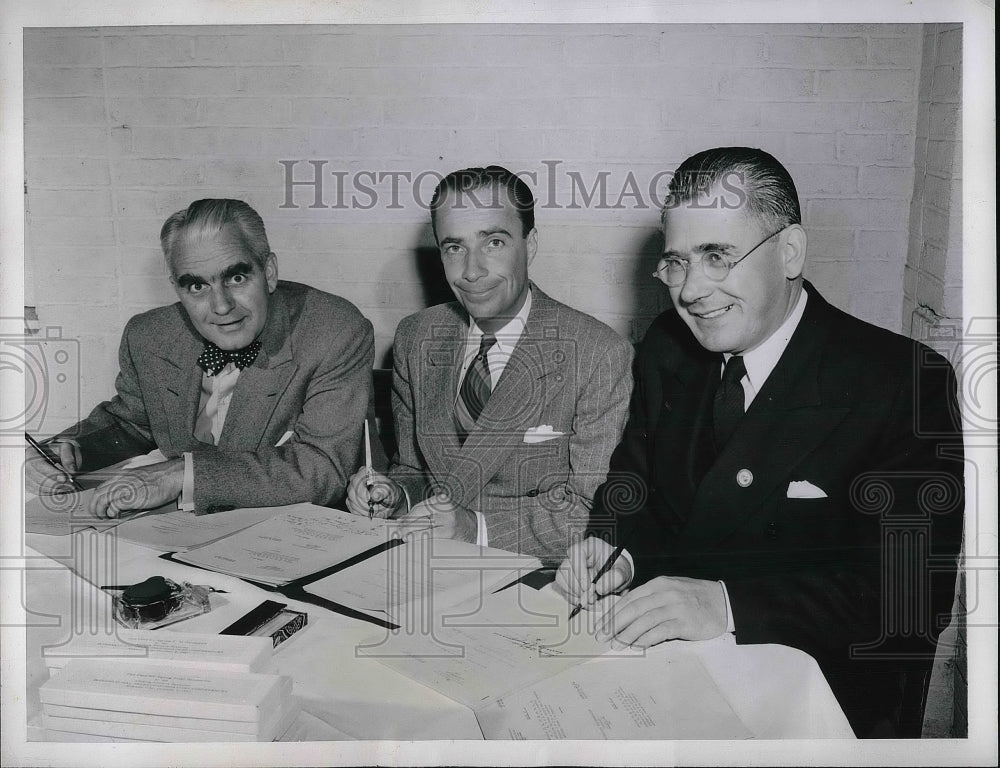 1947 Canadian Minister To US TA Stone &amp; Russian Delegate - Historic Images