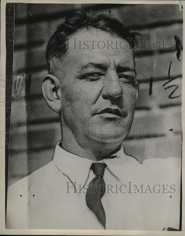 1929 Press Photo Byron K Newcomb Pilot - Historic Images