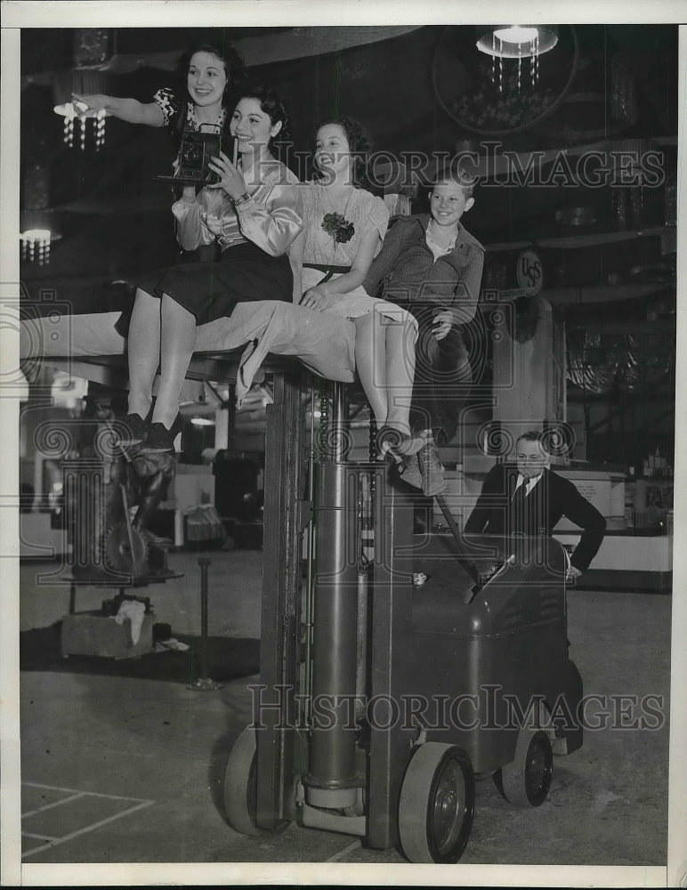 1938 Press Photo Emana Moran, E. Kallejian, W. Farnan, Bobbie Braun, R. Braun,Sr-Historic Images