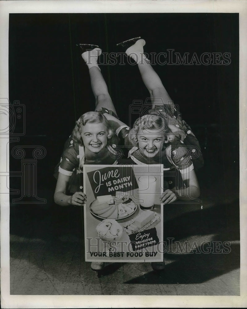 1950 Press Photo Joanne and Joyce Scotvold, Ice Follies, Dairy Month Promoters - Historic Images