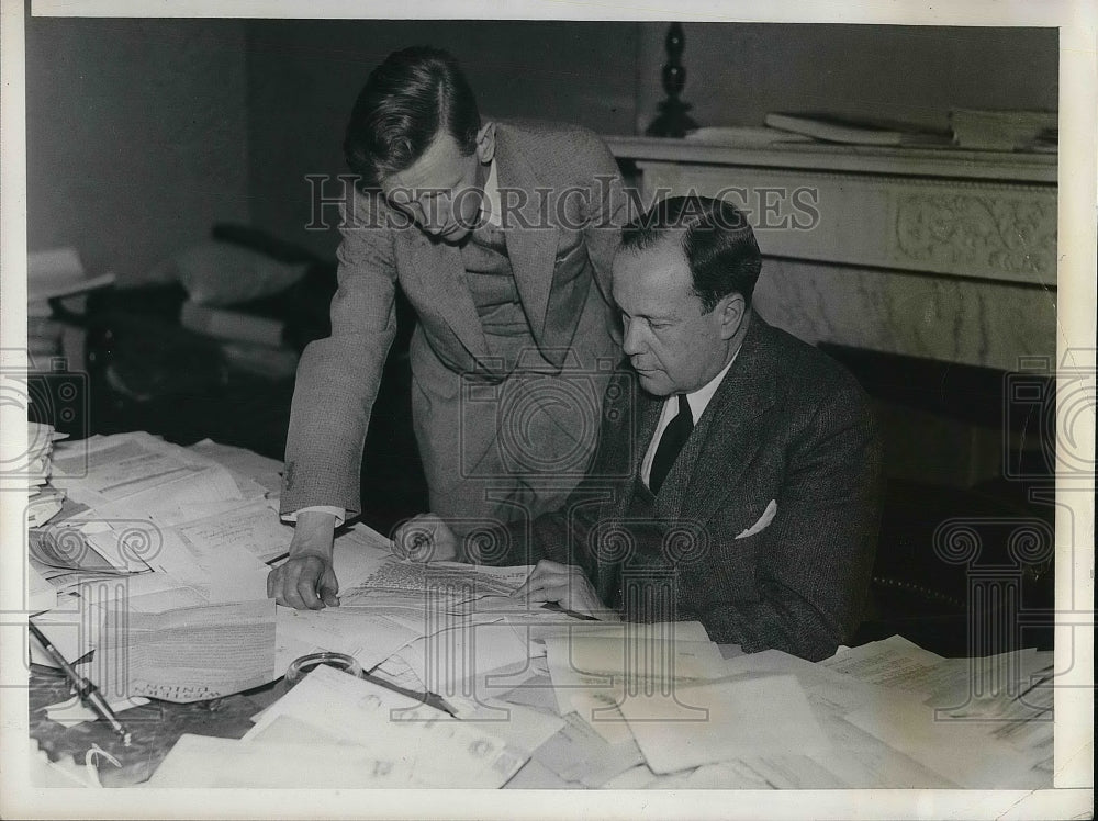 1933 Press Photo Adrien Adelman, Attorney, Senator Robert W. Bulkley - Historic Images