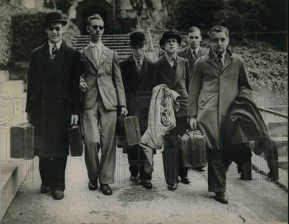 1938 Evacuation of Upper Norwood Blind Students Due to Air Raids - Historic Images