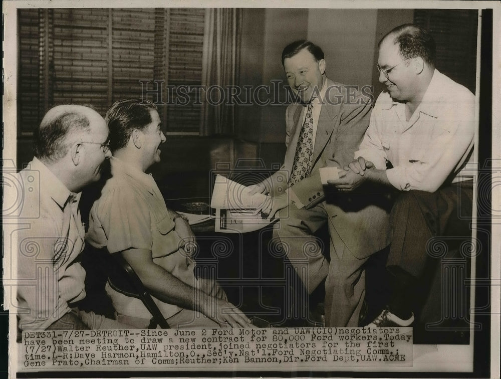 1949 Press Photo Ford Motor Co UAW CIO Negotiators Walter Reuther President - Historic Images