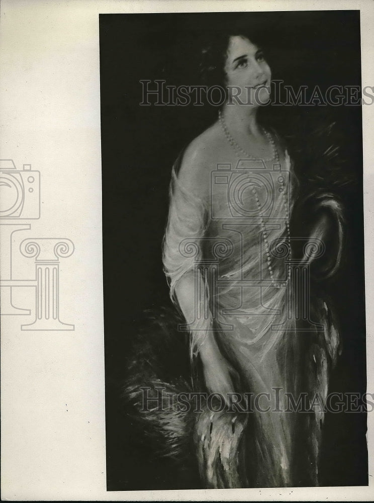 1926 Press Photo Mrs L.D. Hopkins posing for photo - Historic Images