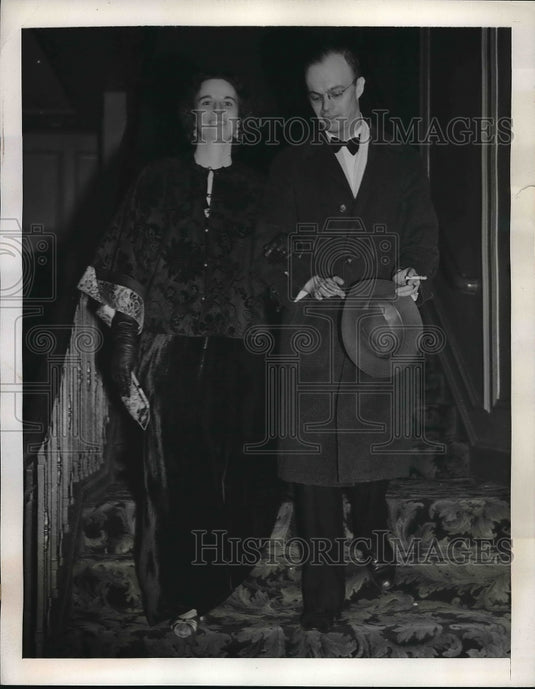 1940 Mr & Mrs Manning Hawthorne Grandson of Famous Author - Historic Images