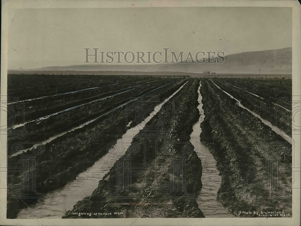 1923 Press Photo Water Irrigation at Washington. - Historic Images