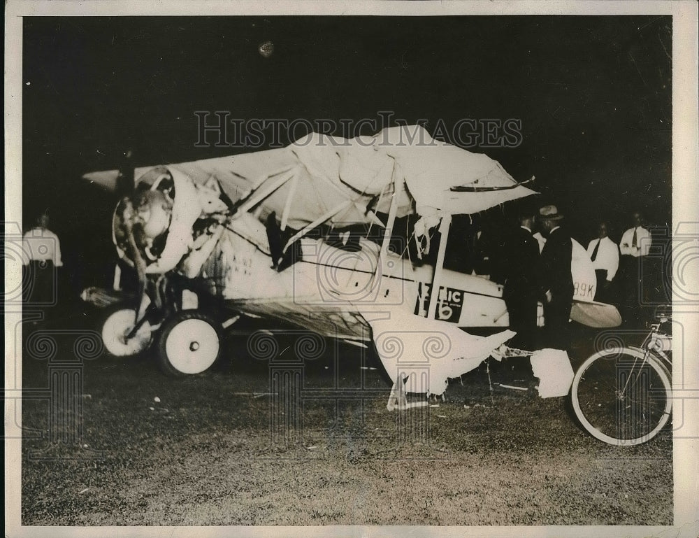 1933 Press Photo Wreckage Of Plane Which Was Piloted By Henderson In Washington - Historic Images