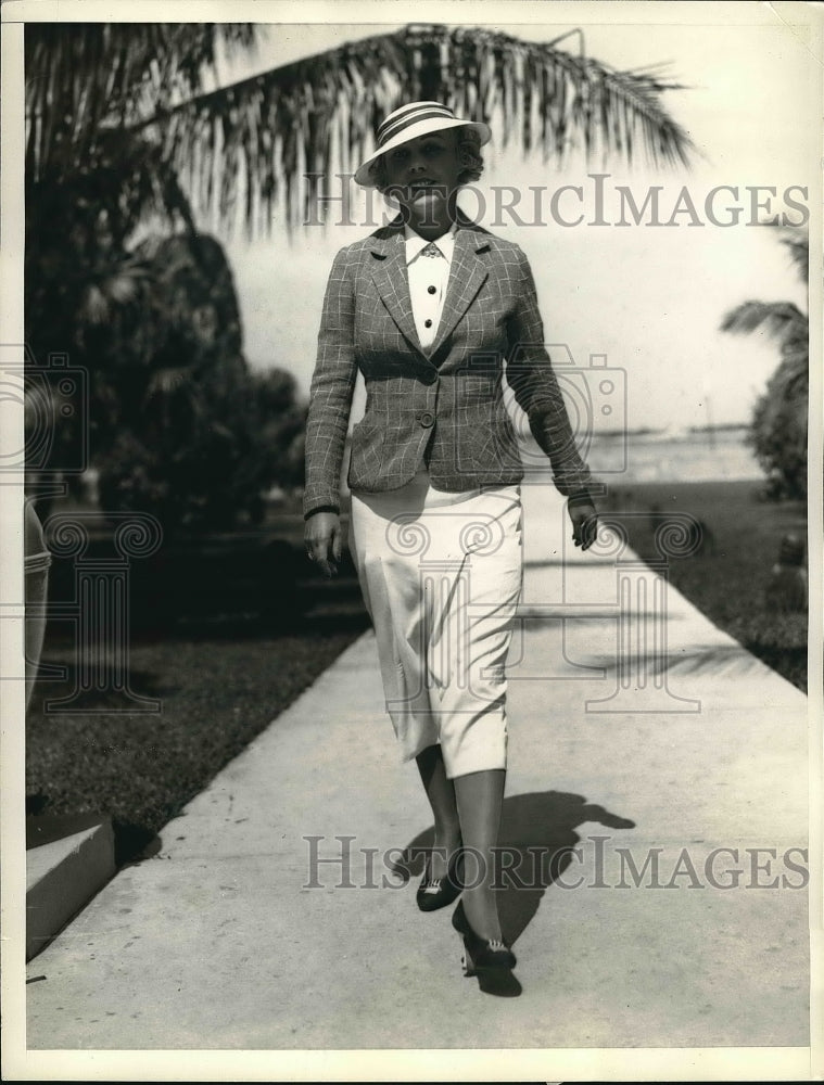 1936 Socialite Mrs. Lester F. Ruwe-Historic Images