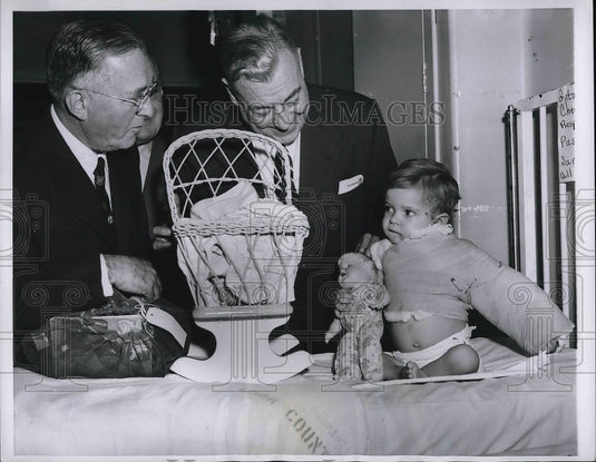 1955 Kathleen Pryzbysz Burned bu Coffee Pot - Historic Images