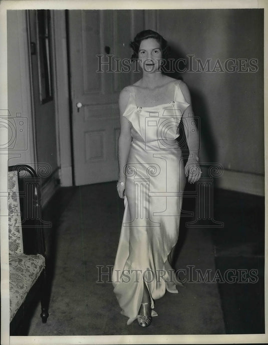 1934 Press Photo Miss Christine Long Daughter Of Ambassador Breckenridge Long - Historic Images