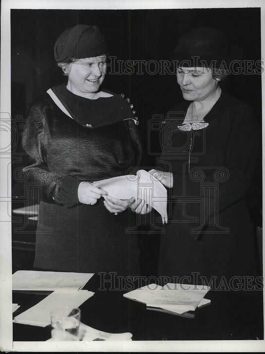 1935 Katherine Lenroot Chief Of Children's Bureau & Josephine Rochet - Historic Images