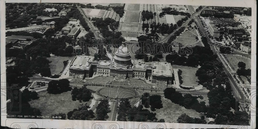 1939 Overhead view of the Capitol building-Historic Images