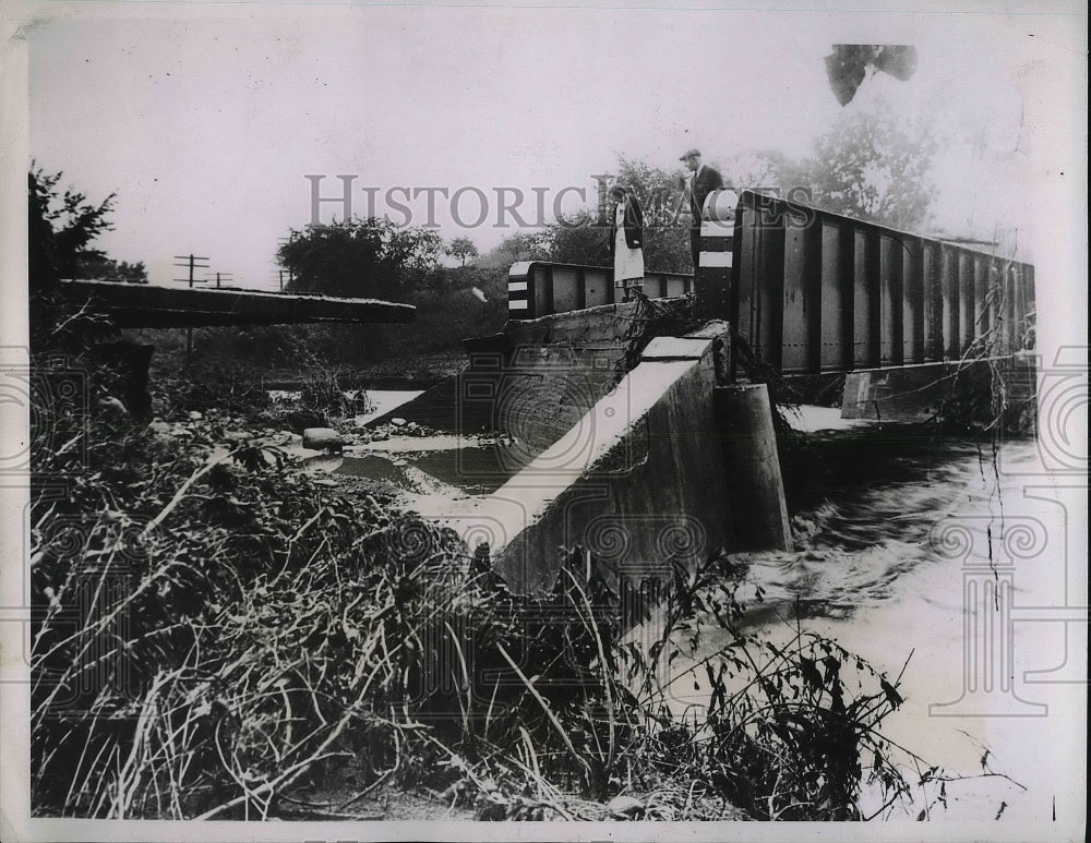 1935 Press Photo Railroad tracks torn up by flood at Randall, New York-Historic Images