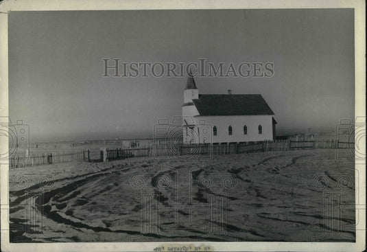 1943 Coast Guardsmen's Church on the beach - Historic Images