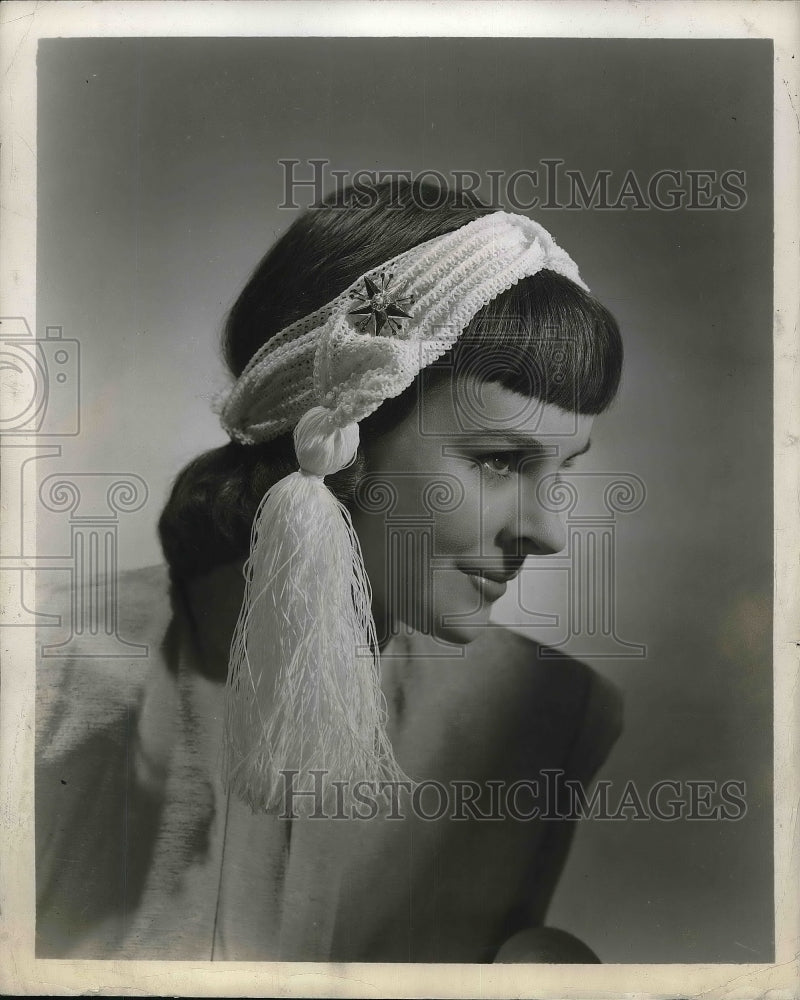 1946 Fashionable Hair Accessories..-Historic Images