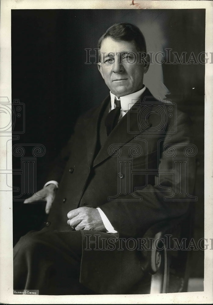 1937 Press Photo Sen. Henry Save posing for photo - neb08812 - Historic Images