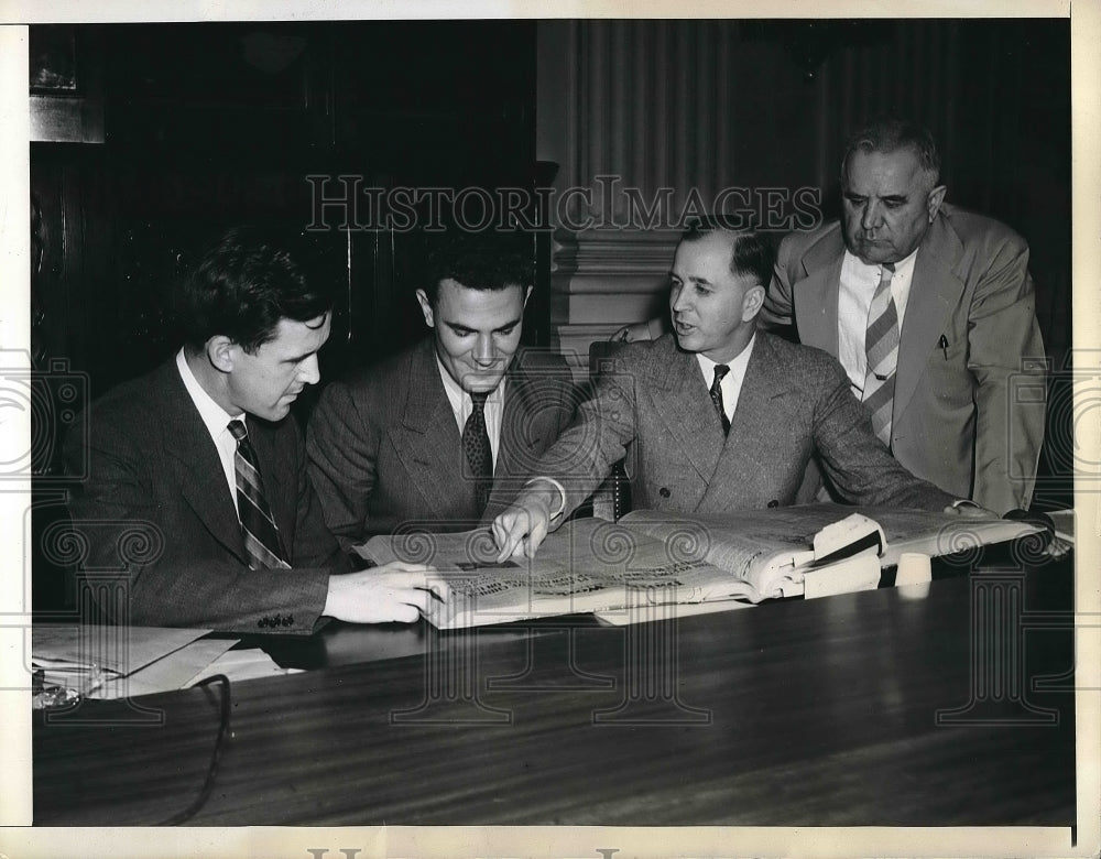 1941 Rep. Jerry Voorhis, Richard Krebs, Rep. J. Starnes, Rep. Mason - Historic Images