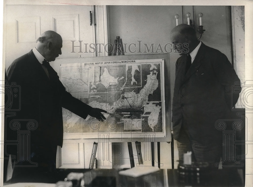 1923 Sec of the Navy Denby & Sec of War Weeks in conference - Historic Images