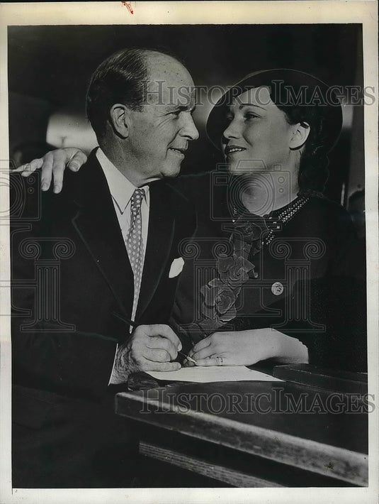 1936 Press Photo Comdr J Stuart Blackton, producer & bride Mrs E Russell - Historic Images