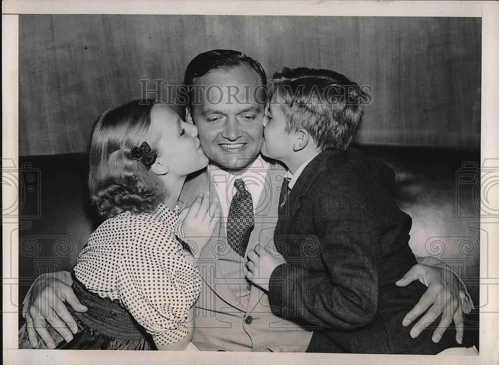 1939 Press Photo Asst. Atty. Gen. O. John Rogge w/ children Genevieve Oetjeanne - Historic Images