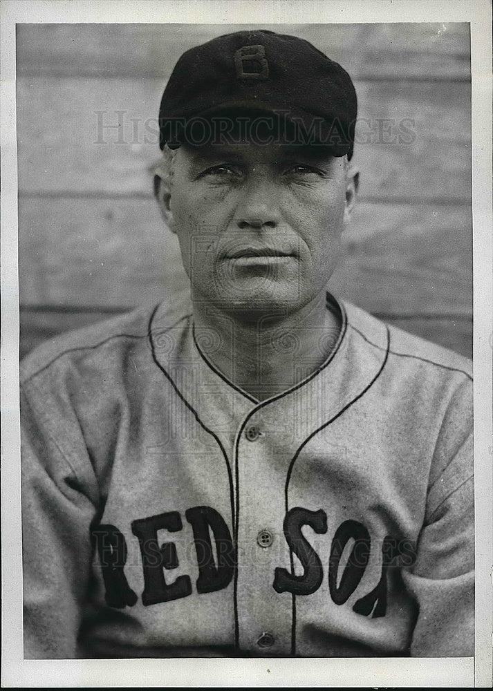 1934 Bib Falk, coach of Red Sox, at spring training in Sarasota FL - Historic Images