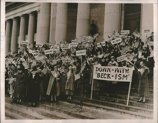 1936 Press Photo women picketing Washington State to eliminate racketeering-Historic Images