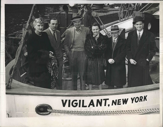 1948 Press Photo Members of Catherwood-Chaplin West Indian Expedition - Historic Images