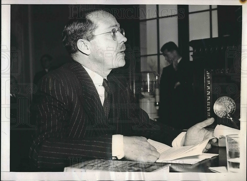 1939 Press Photo John Snow in front of the Senate Committee with his nomination. - Historic Images